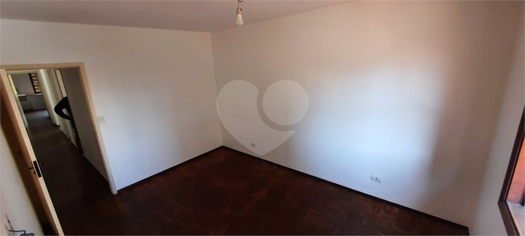 Sobrado à venda com 3 quartos, sendo 1 suíte, em Vila Firmiano Pinto, São Paulo, SP