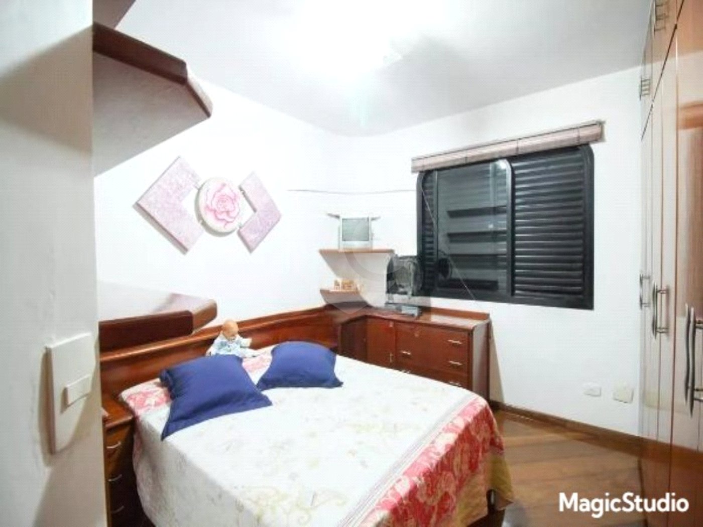 Apartamento à venda com 3 suítes em Vila Regente Feijó, São Paulo, SP