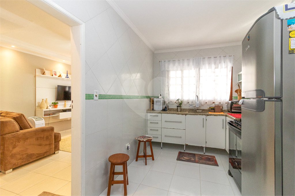 Casa à venda com 3 quartos, sendo 1 suíte, em Chora Menino, São Paulo, SP