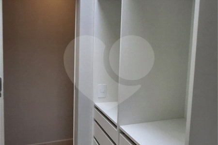 Casa à venda com 3 quartos, sendo 1 suíte,  no condomínio Reserva Ipanema, Sorocaba - SP