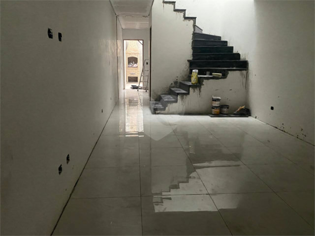 Sobrado à venda com 3 quartos, sendo 1 suíte,  em Campo Grande, São Paulo, SP