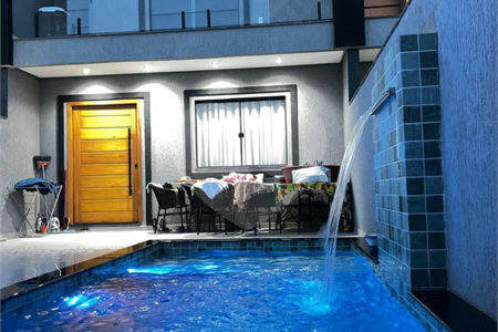 Casa à venda com 2 suítes no condomínio Villaggio Residenziale Di Lucas, Rio de Janeiro - RJ