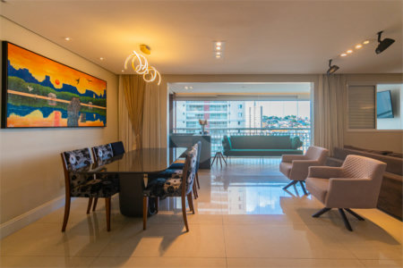 Apartamento à venda com 2 suítes em Chácara Santo Antônio, São Paulo, SP