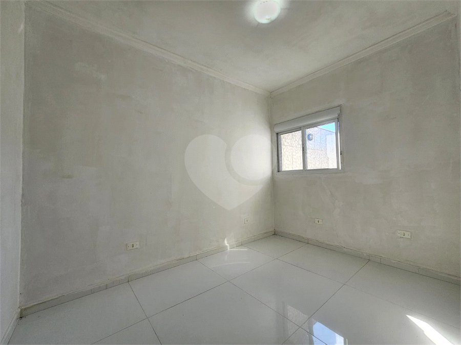 Casa Térrea à venda com 3 quartos, sendo 1 suíte,  em Villa Di Cesar, Mogi das Cruzes, SP
