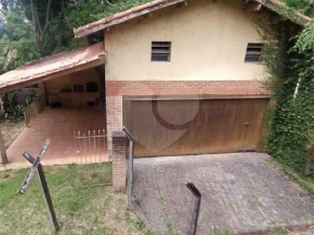 Casa à venda com 5 quartos, sendo 1 suíte,  em Mantiqueira, Mairiporã, SP