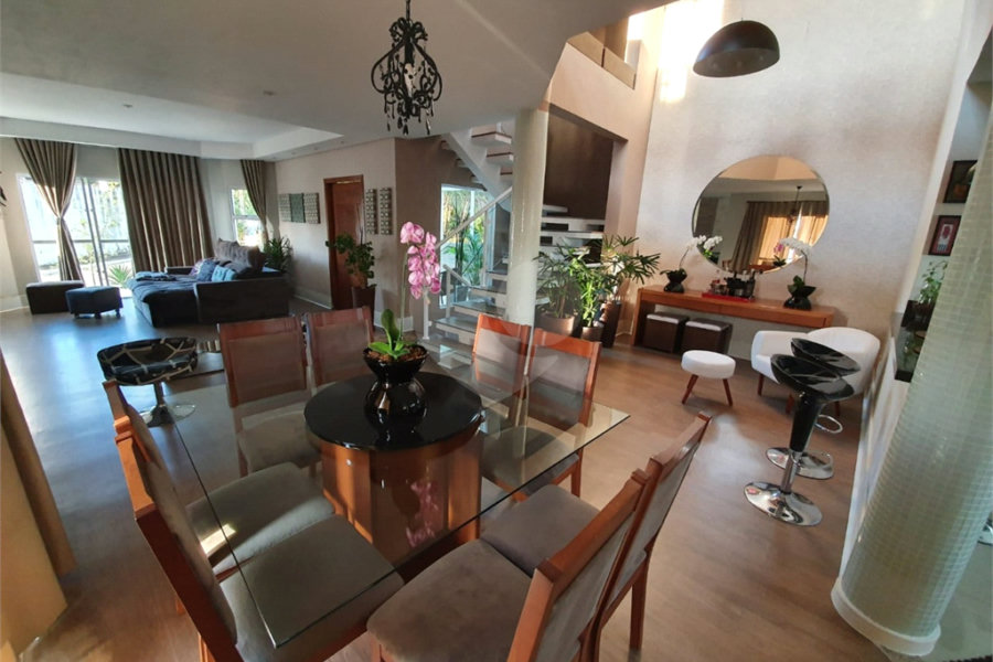 Casa à venda com 2 suítes em Serra da Cantareira, Mairiporã, SP