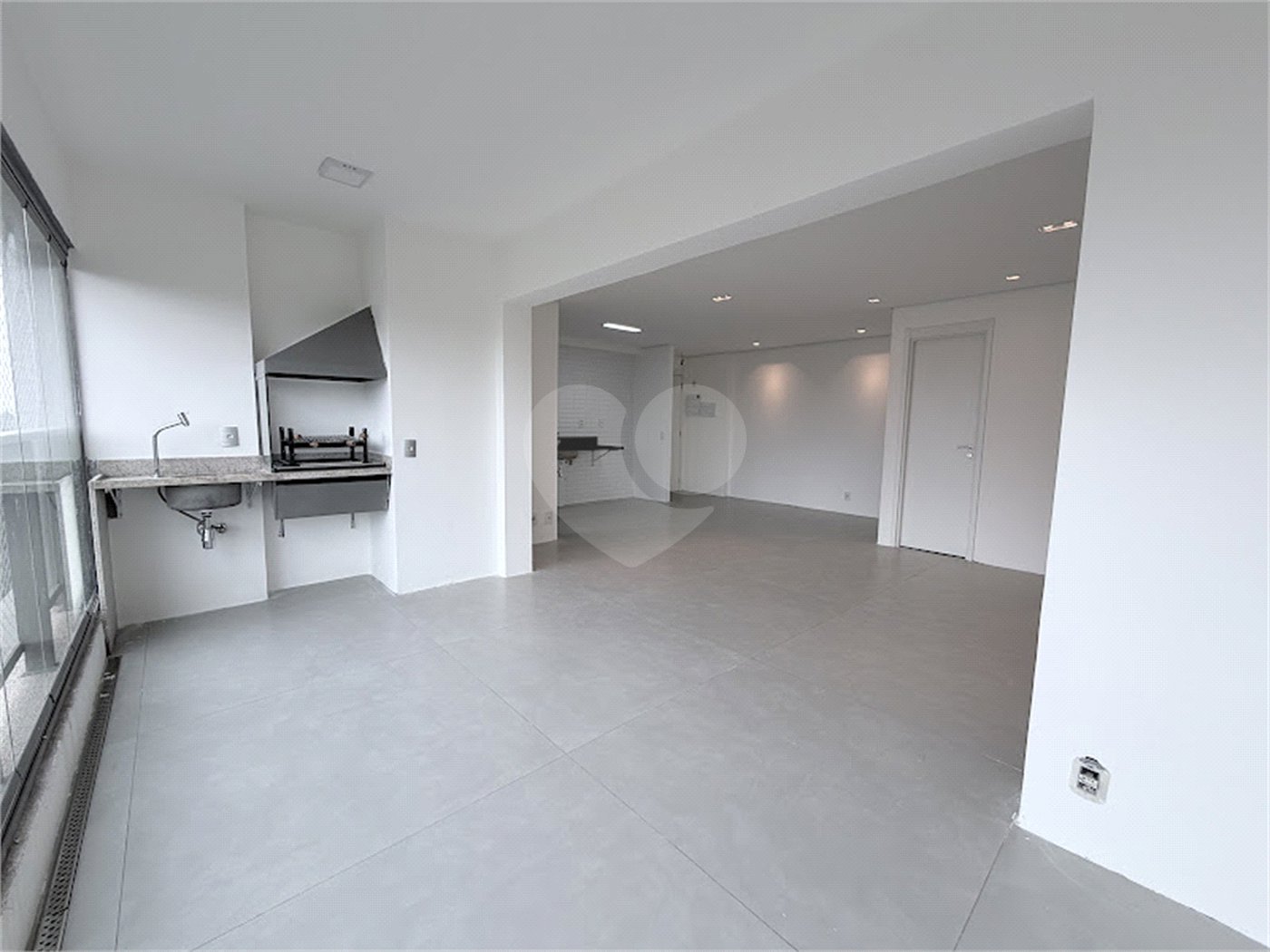 Apartamento à venda com 3 quartos, sendo 1 suíte, em Vila Leopoldina, São Paulo, SP