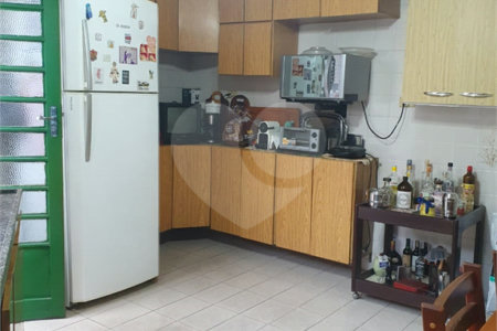 Casa à venda com 2 quartos, sendo 1 suíte, em Jardim das Bandeiras, São Paulo, SP