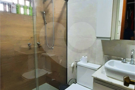 Sobrado à venda com 3 quartos, sendo 1 suíte, em Jardim Prudência, São Paulo, SP