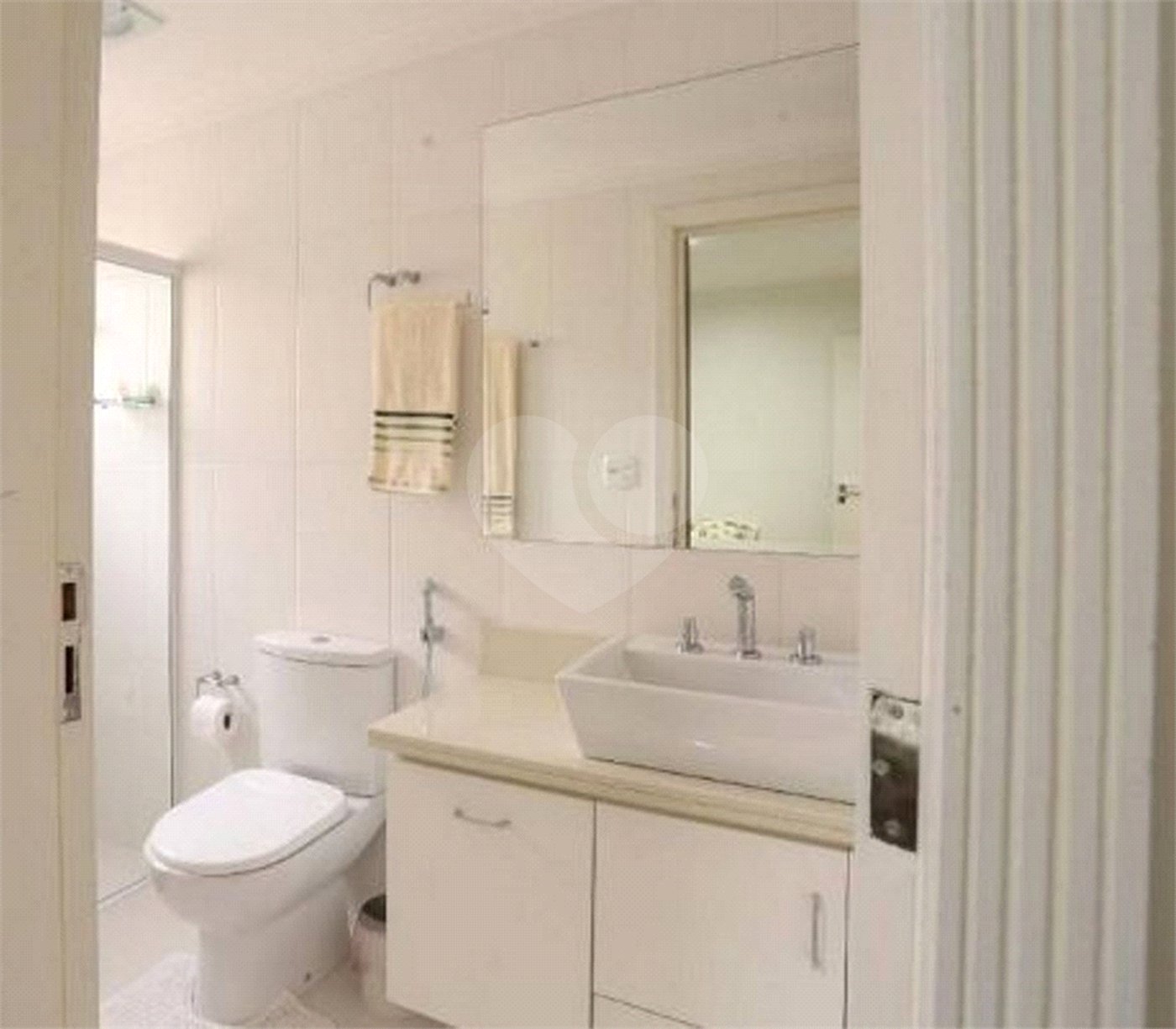 Apartamento à venda com 3 quartos, sendo 2 suítes, em Santana, São Paulo, SP