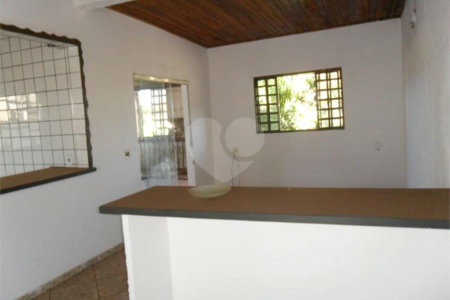 Sobrado à venda com 6 quartos, sendo 2 suítes,  em Residencial Parque dos Servidores, Ribeirão Preto, SP