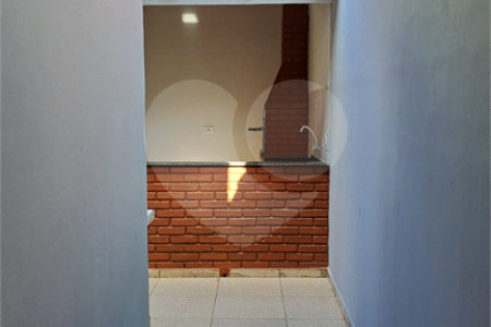 Casa à venda com 2 quartos em Jardim Vitória, Mairinque, SP
