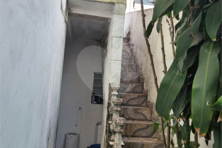 Sobrado à venda com 3 quartos em Vila Marari, São Paulo, SP