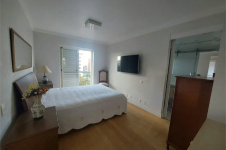 Apartamento à venda com 3 quartos, sendo 2 suítes,  em Cidade São Francisco, São Paulo, SP