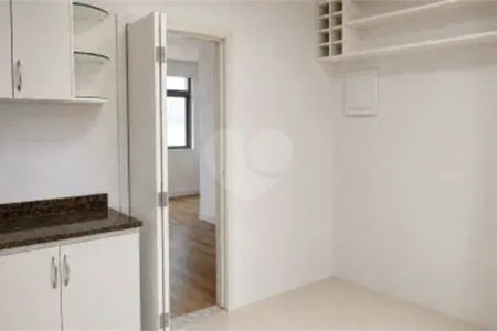 Apartamento Amplo na Saúde | 89 m², 2 Dormitórios e 1 Vaga