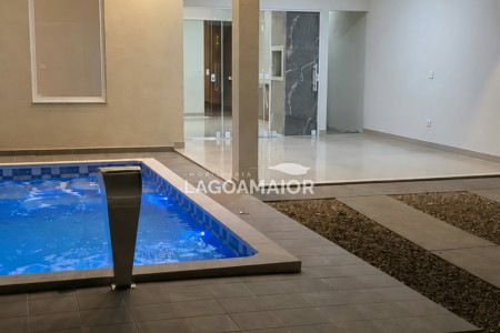 Casa à venda com 3 quartos, sendo 1 suíte, em Jardim dos Ipes, Três Lagoas - MS