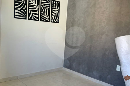 Apartamento à venda com 2 quartos em Bairro das Brotas, Atibaia, SP