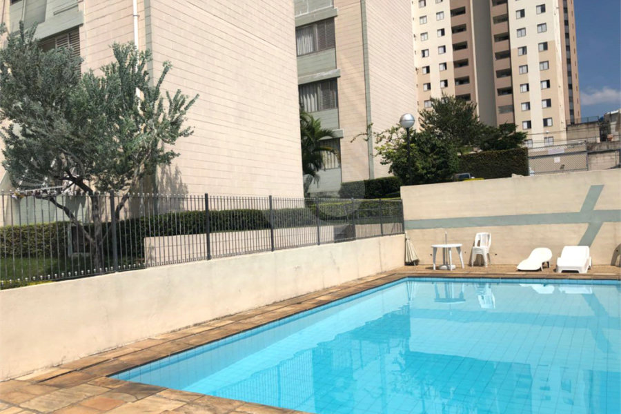 Apartamento à venda com 2 quartos em Parque Peruche, São Paulo, SP
