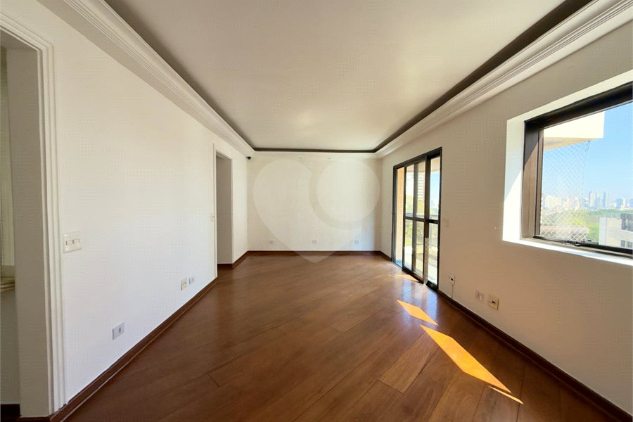 Apartamento à venda com 4 quartos, sendo 2 suítes, em Santana, São Paulo, SP