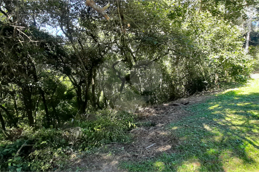 Terreno à venda no condomínio Alpes da Cantareira, Mairiporã - SP