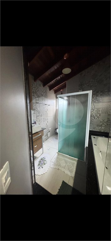 Casa à venda ou para alugar com 3 suítes em Jardim Lago Azul, Louveira, SP