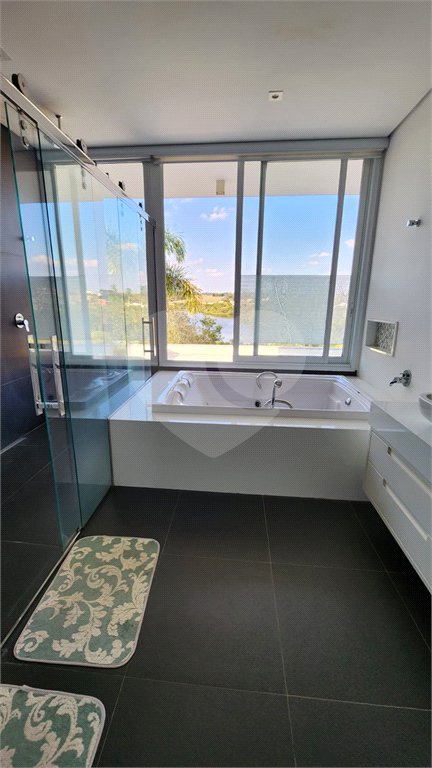 Casa à venda com 4 suítes no condomínio Village Ipanema 1, Araçoiaba da Serra - SP