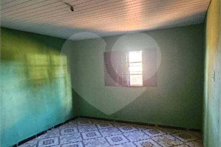 Casa à venda com 3 quartos em Sanga Puita, Ponta Porã, MS