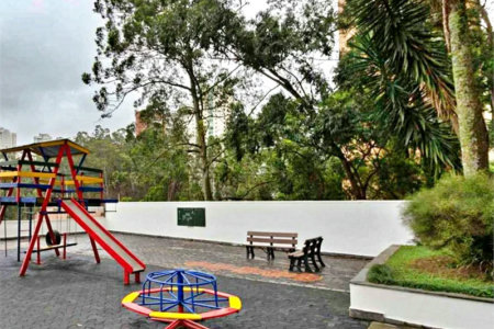 Apartamento à venda com 3 quartos, sendo 1 suíte, em Vila Andrade, São Paulo, SP