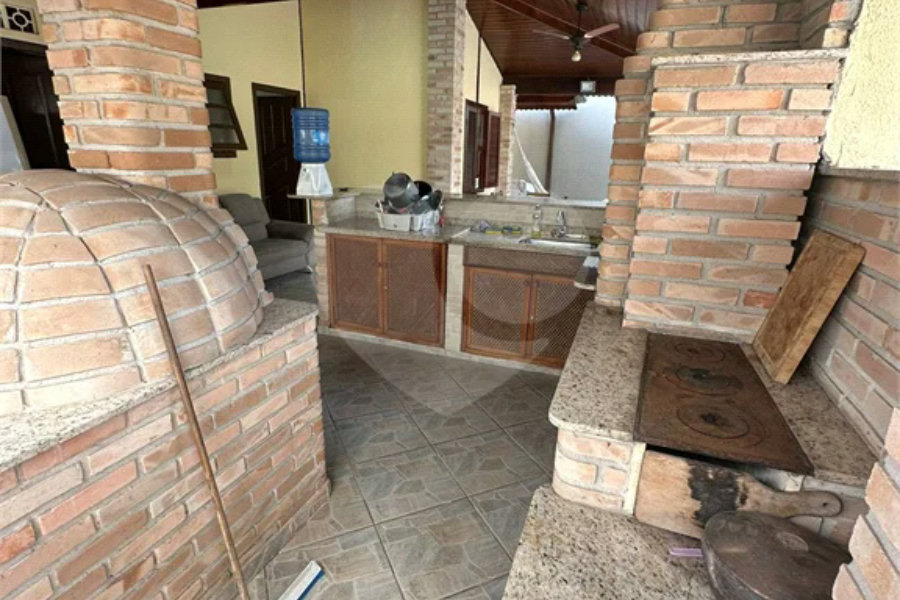 Casa à venda com 3 quartos, sendo 1 suíte,  em Morada da Praia, Bertioga, SP