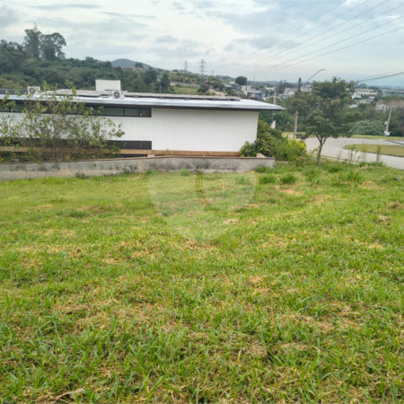 Terreno à venda no condomínio Residencial Campo de Toscana, Vinhedo - SP