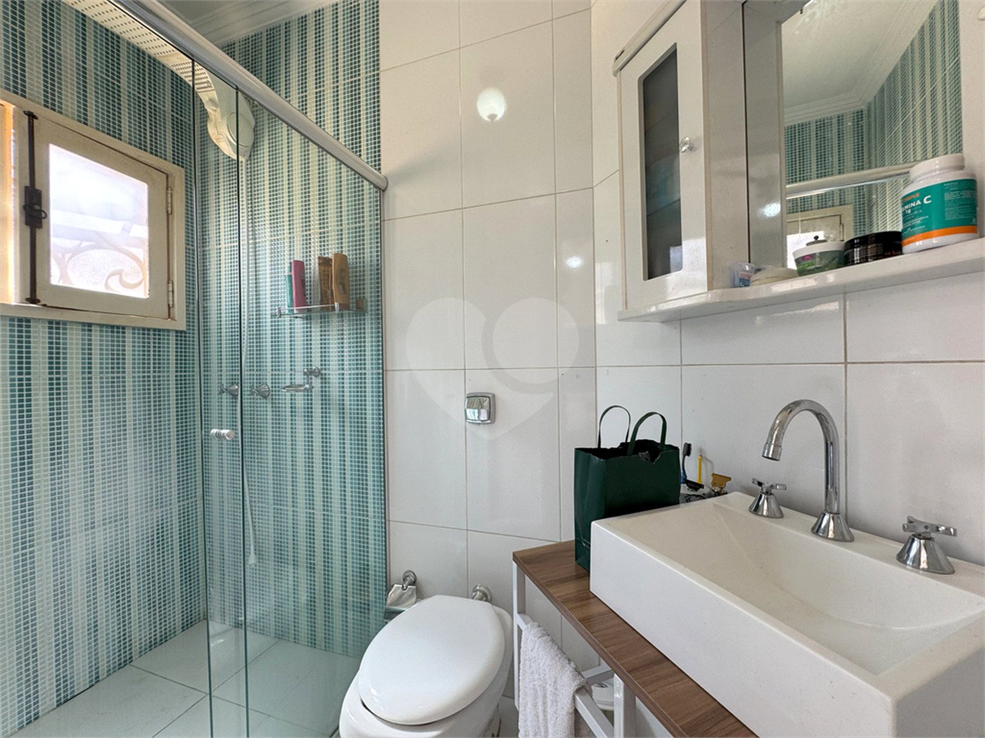 Casa à venda com 3 quartos, sendo 1 suíte, em Jardim Santa Rosália, Sorocaba, SP