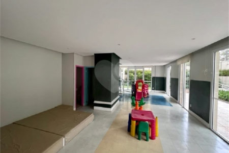 Apartamento à venda com 2 quartos, sendo 1 suíte, em Perdizes, São Paulo, SP