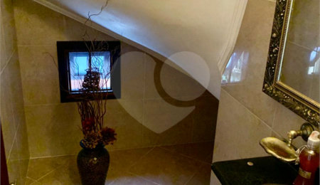 Sobrado à venda com 3 quartos, sendo 1 suíte,  em Jardim Marajoara, São Paulo, SP