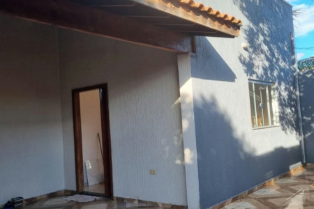 Casa à venda com 3 quartos, sendo 1 suíte,  em Jardim Nova Americana, Três Lagoas, MS