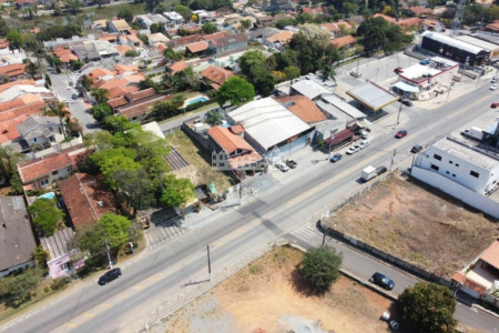 Terreno plano à venda ou locação na Alameda Lucas Nogueira Garcez – Vila Giglio, Atibaia