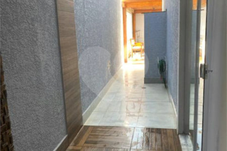 Casa à venda com 3 suítes no condomínio Campos do Conde I, Paulínia - SP