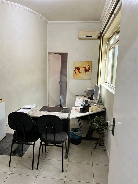 Casa à venda com 4 quartos em Jardim Oriental, São Paulo, SP