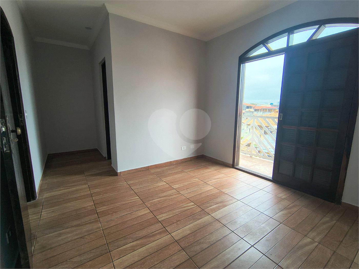 Sobrado à venda com 3 quartos, sendo 1 suíte, em Jardim D'abril, Osasco, SP
