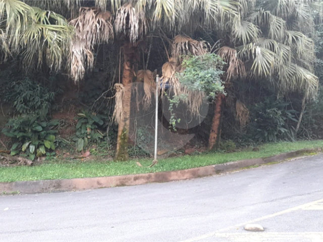 Terreno à venda no condomínio Alpes da Cantareira, Mairiporã - SP