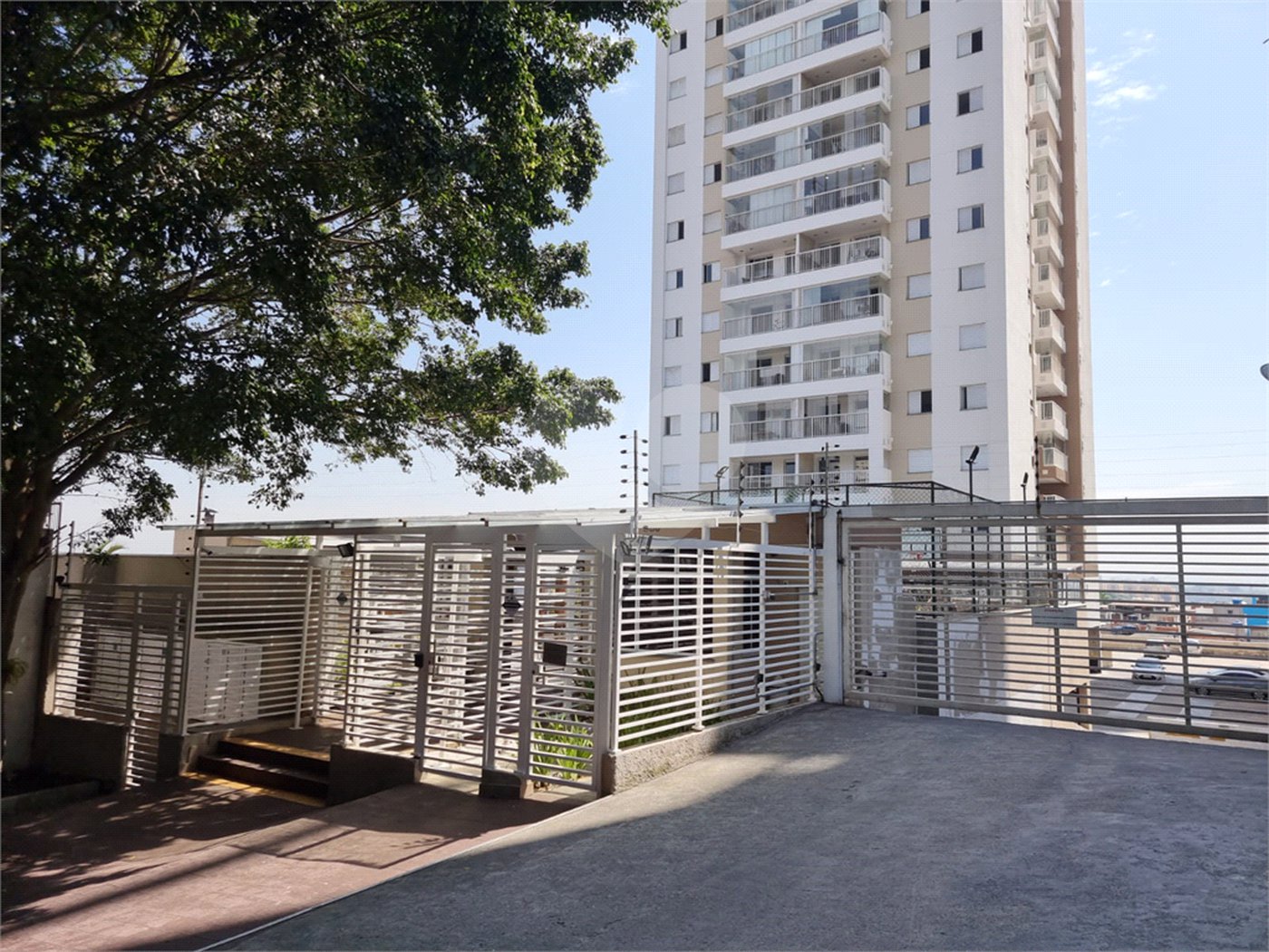 Apartamento à venda ou para alugar com 1 suíte em Fazenda Morumbi, São Paulo, SP