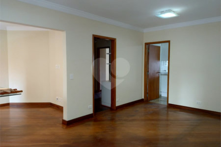 Apartamento para alugar com 3 suítes em Campo Belo, São Paulo, SP