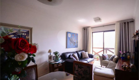 Apartamento à venda com 3 quartos, sendo 1 suíte, em Vila Vermelha, São Paulo, SP