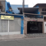 Casa com salão adjacente gerando renda!