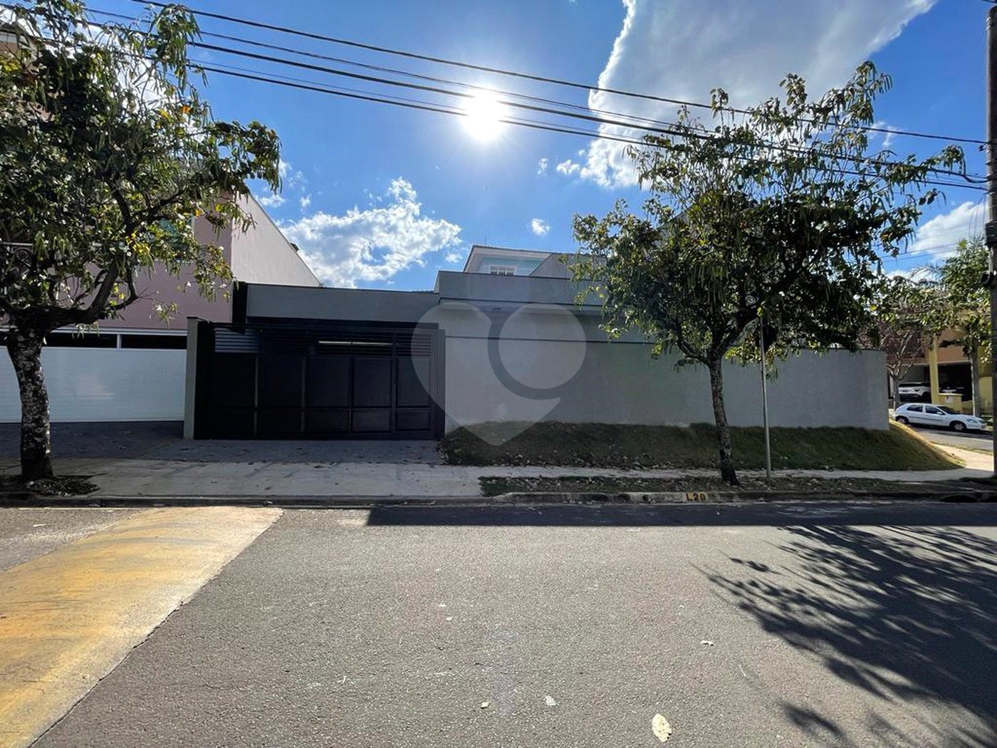 Casa à venda com 3 suítes no condomínio Villa dos Inglezes, Sorocaba - SP