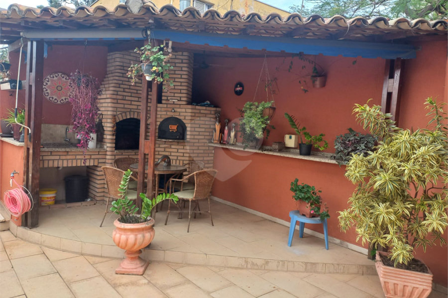Sobrado à venda ou para alugar com 4 quartos, sendo 1 suíte,  em Santana, São Paulo, SP