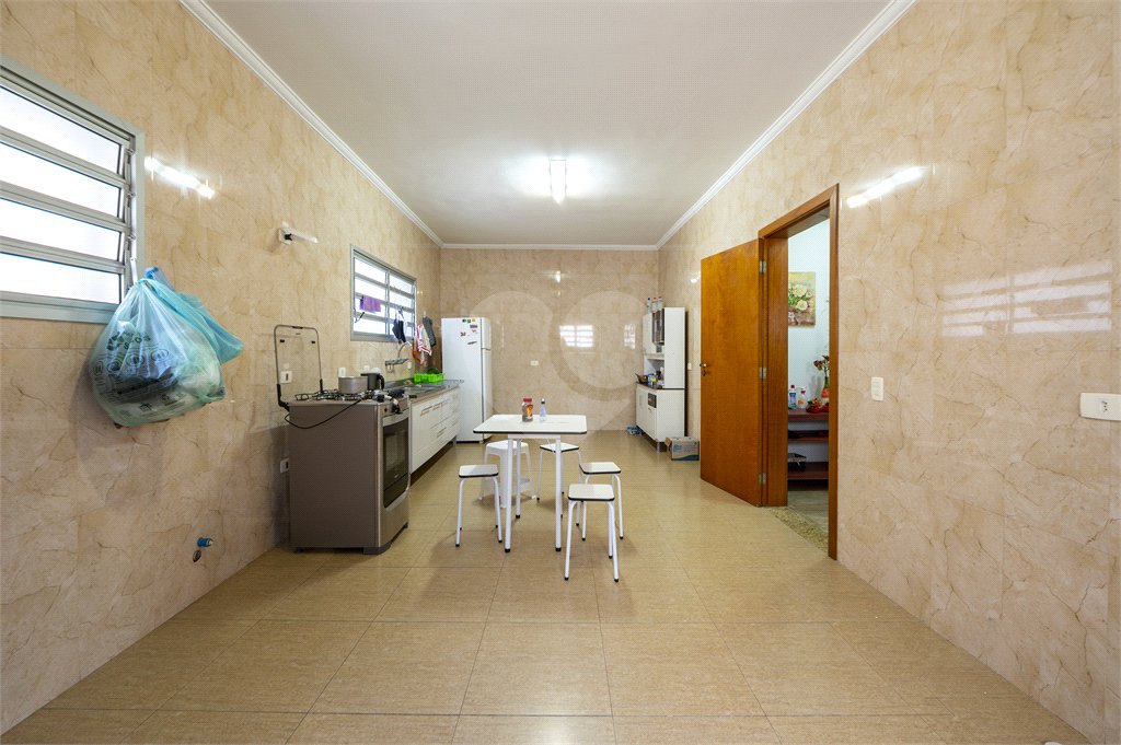 Sobrado à venda com 3 quartos, sendo 2 suítes,  em Brooklin, São Paulo, SP
