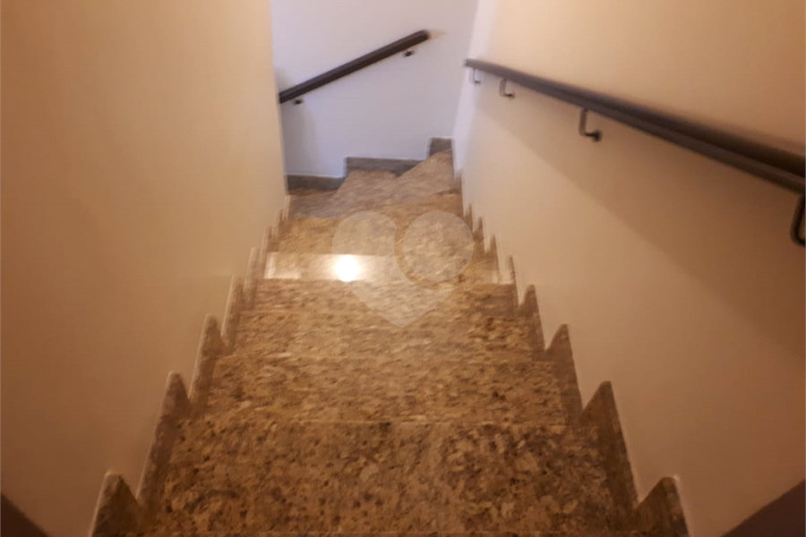 Sobrado à venda com 4 quartos, sendo 1 suíte, em Santana, São Paulo, SP