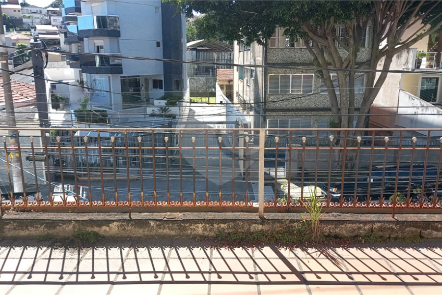 Terreno à venda com 8 quartos, sendo 2 suítes, em Santana, São Paulo, SP