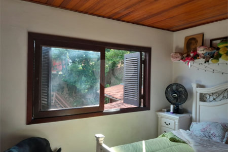 Sobrado à venda com 6 quartos, sendo 3 suítes, em Rolinópolis, São Paulo, SP