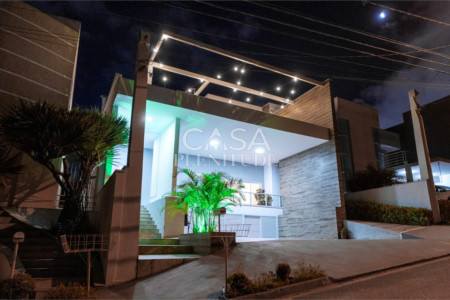 Casa em condomínio à venda com 3 suítes em Itapeva, Votorantim, SP